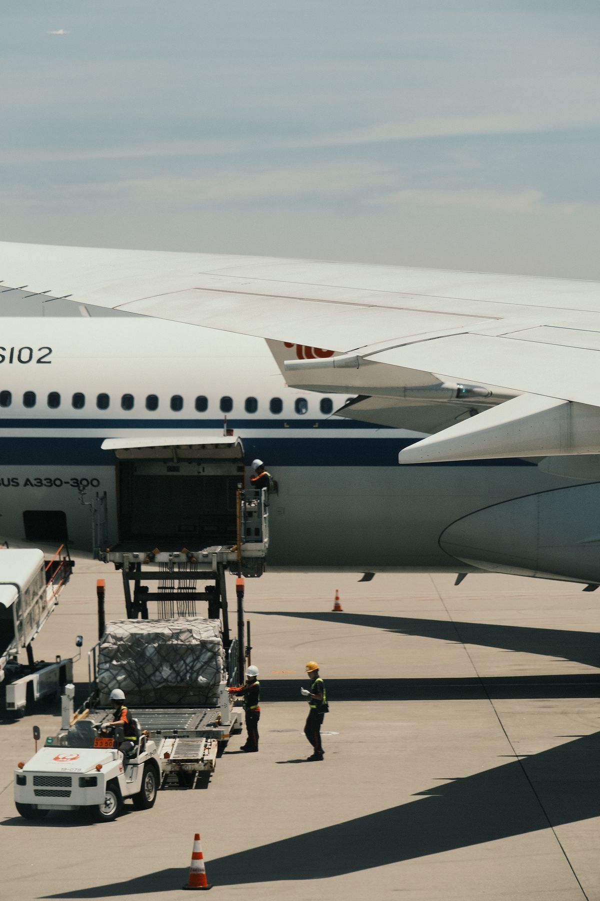 Pengelolaan air freight Oaktree