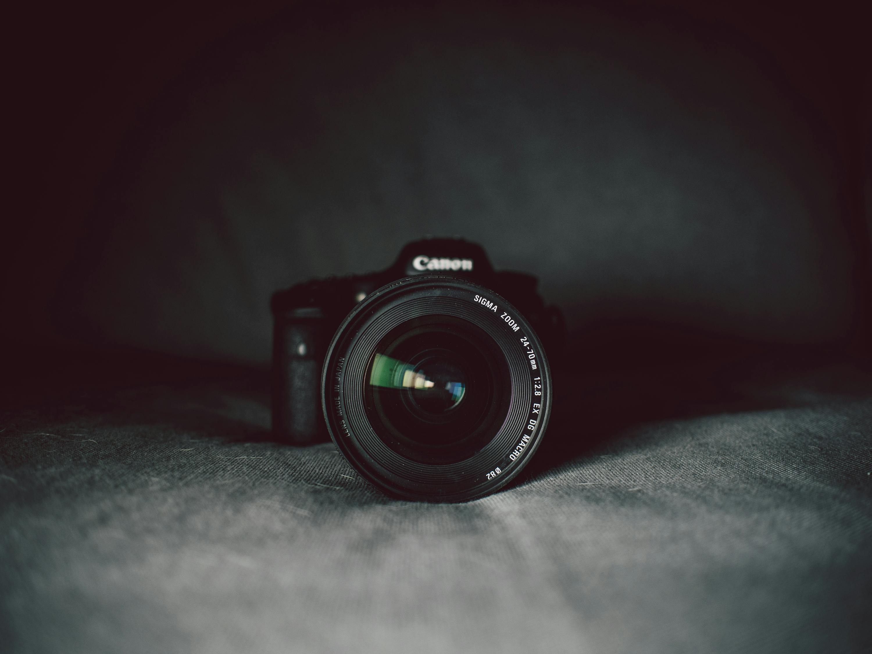 Black Canon Dslr Camera · Free Stock Photo