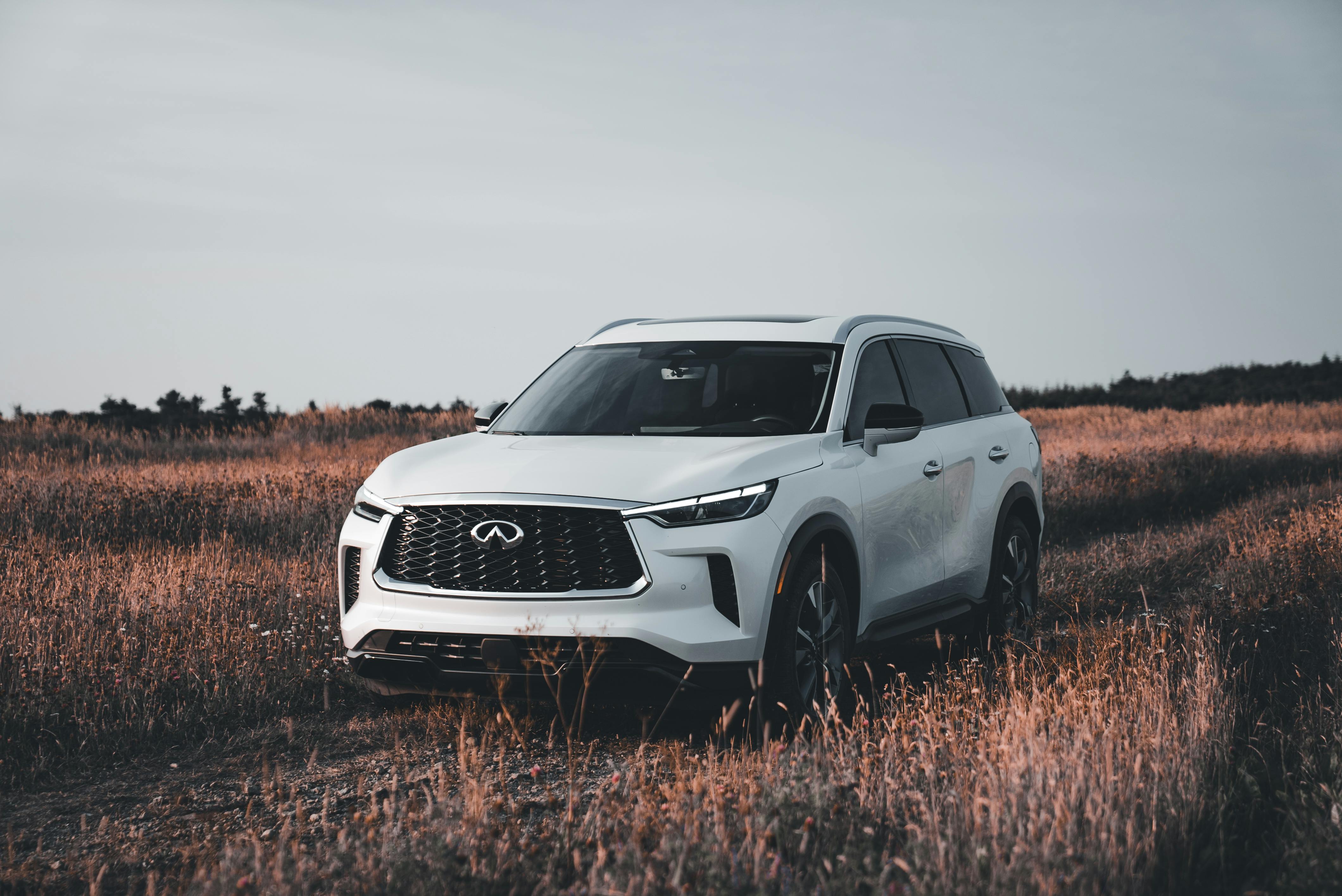 Toyota recalls 550,000 Highlander SUVs because seat backs may fail to lock — Photo by Erik Mclean on Pexels