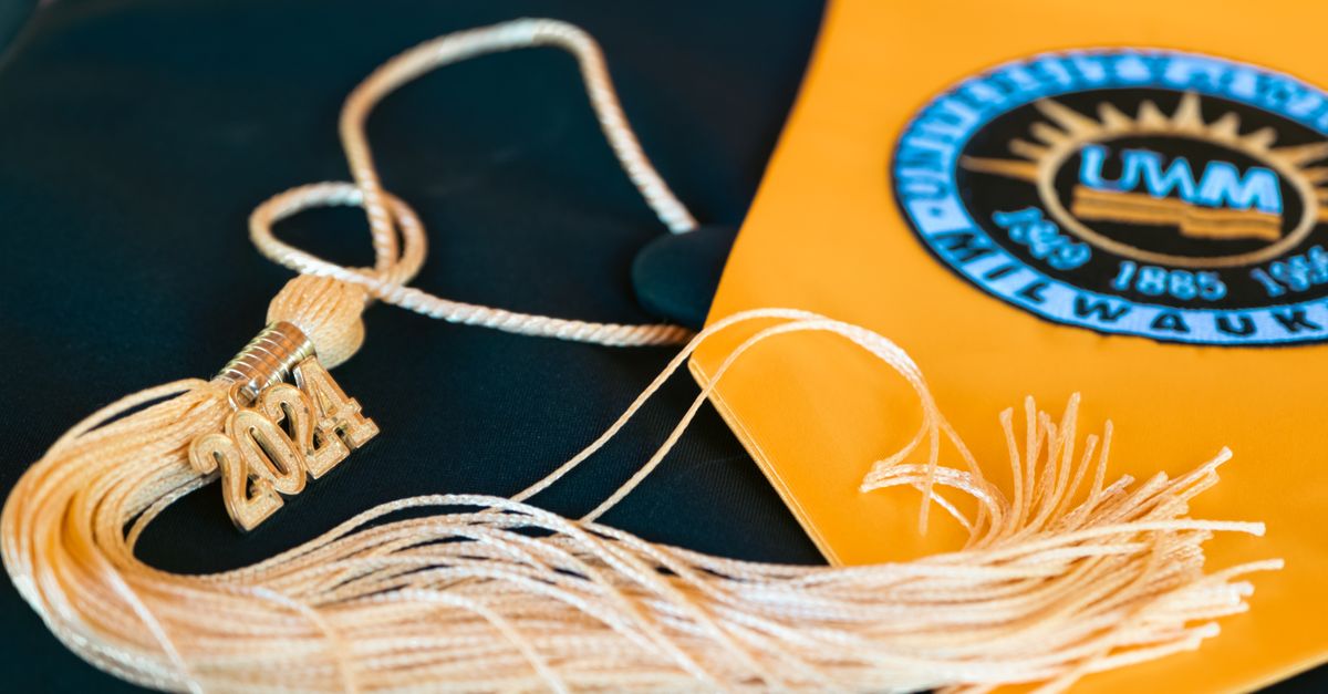 Side-by-side comparison of a traditional graduation cap vs. a digital badge icon