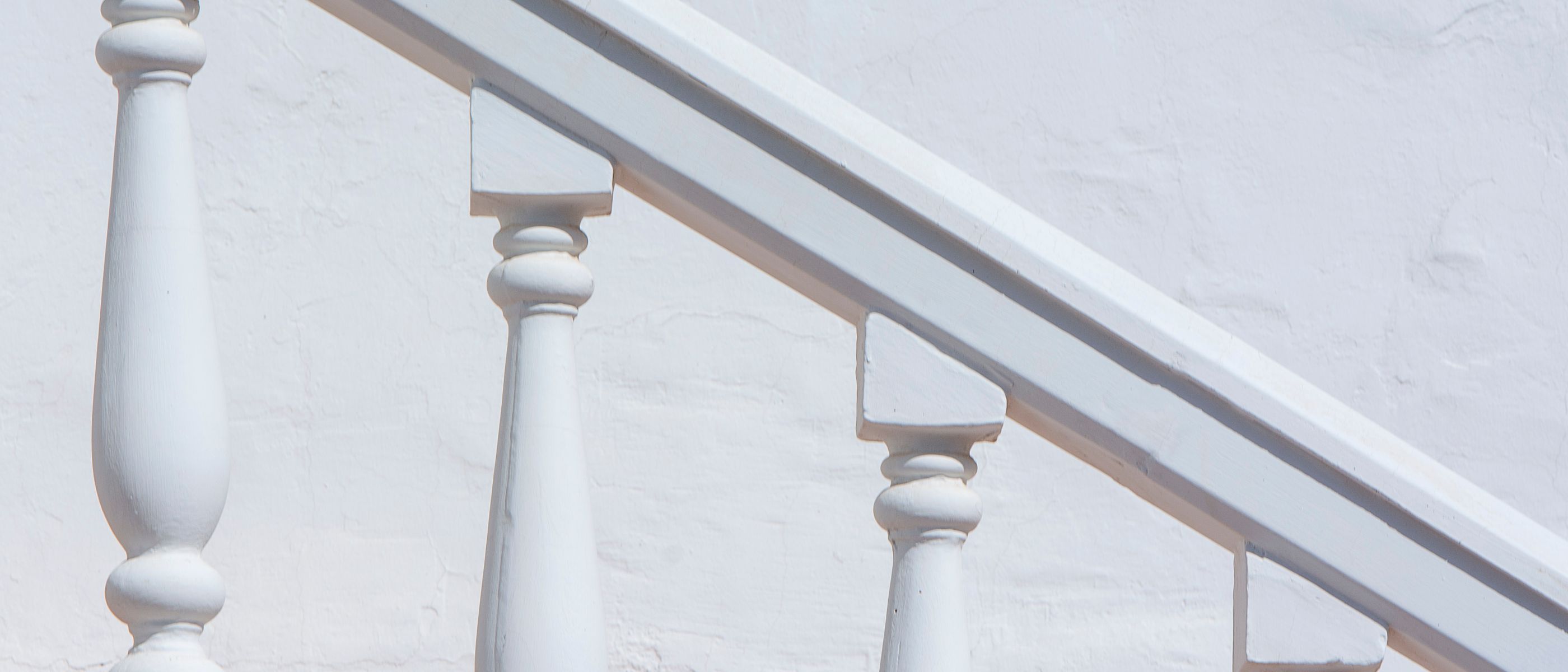 Plastering and Skimming in Snaresbrook — quality trade paint going on in two coats