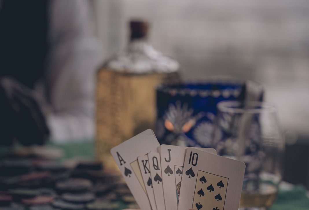 Online Casino: Spielautomaten und Live-Spiele im Überblick