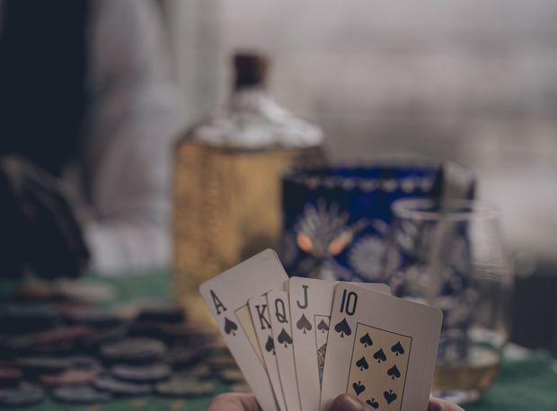 Online Roulette Rad mit verschiedenen Einsatzmöglichkeiten im Casino
