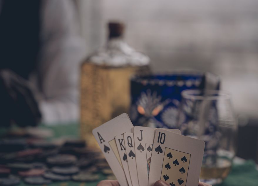 Online Casino: Spielautomaten und Live-Spiele im Überblick