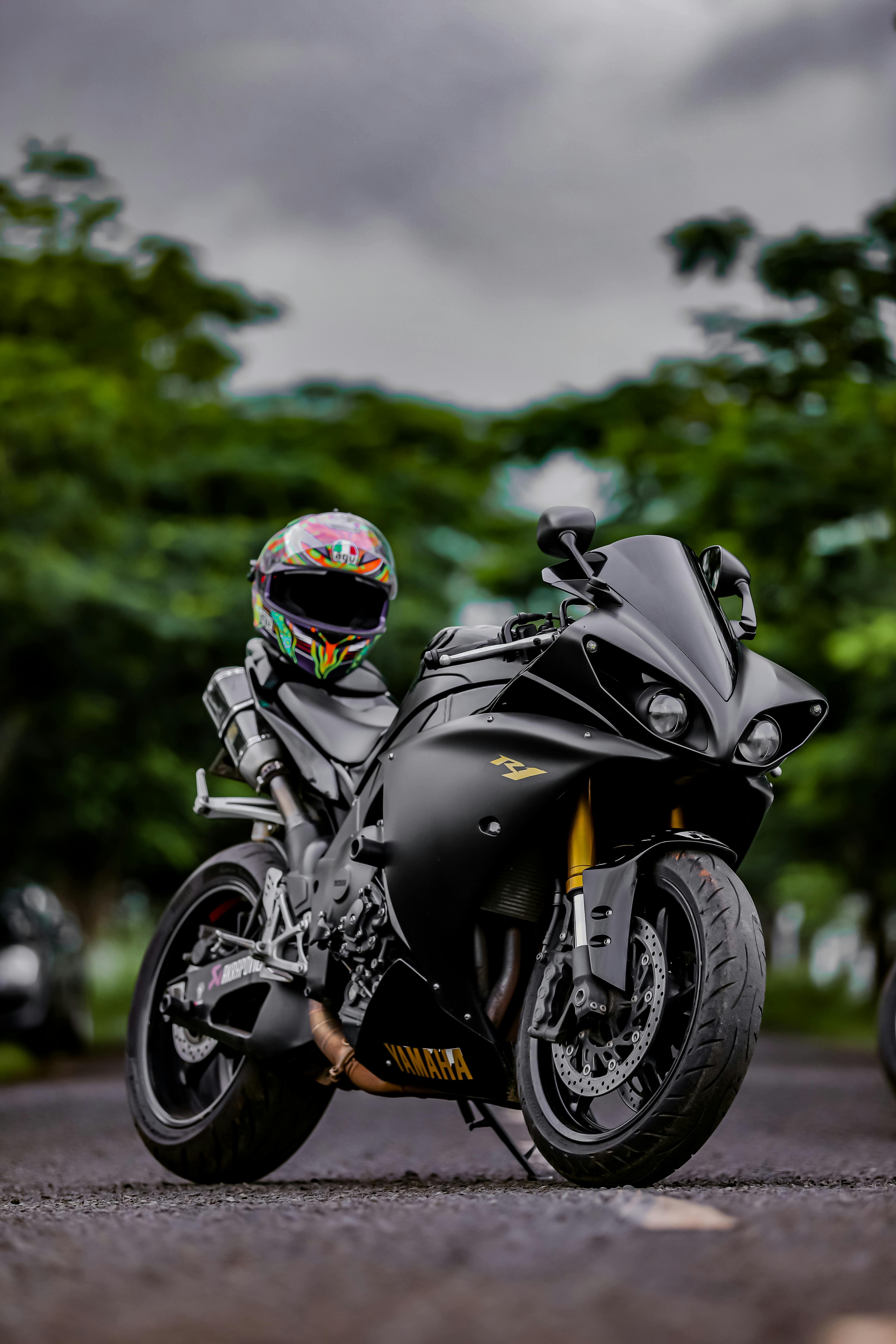 Yamaha motorcycle for sale in Surat, India: Legal Guide, Costs, and Buying Insights