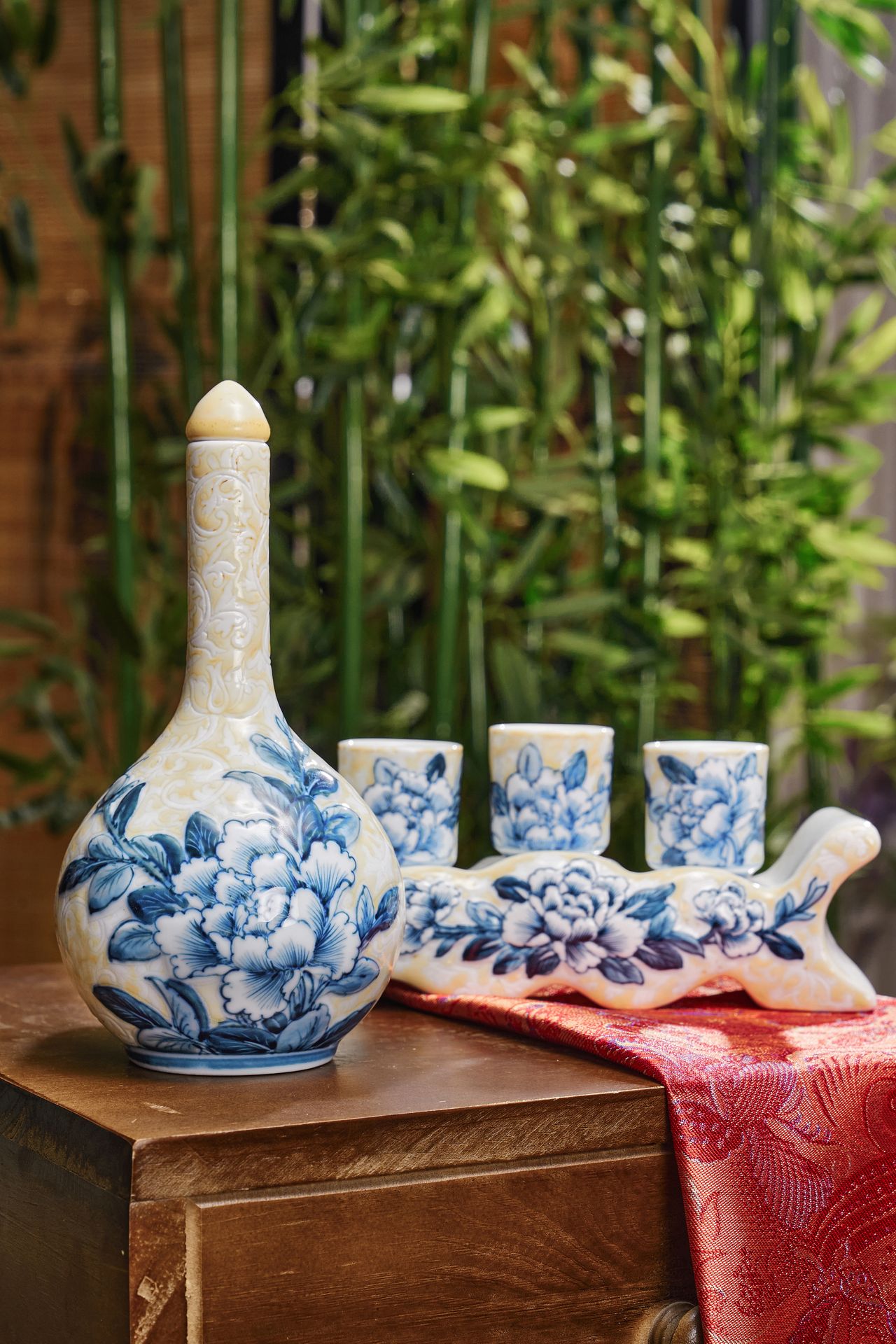 Bat Trang porcelain