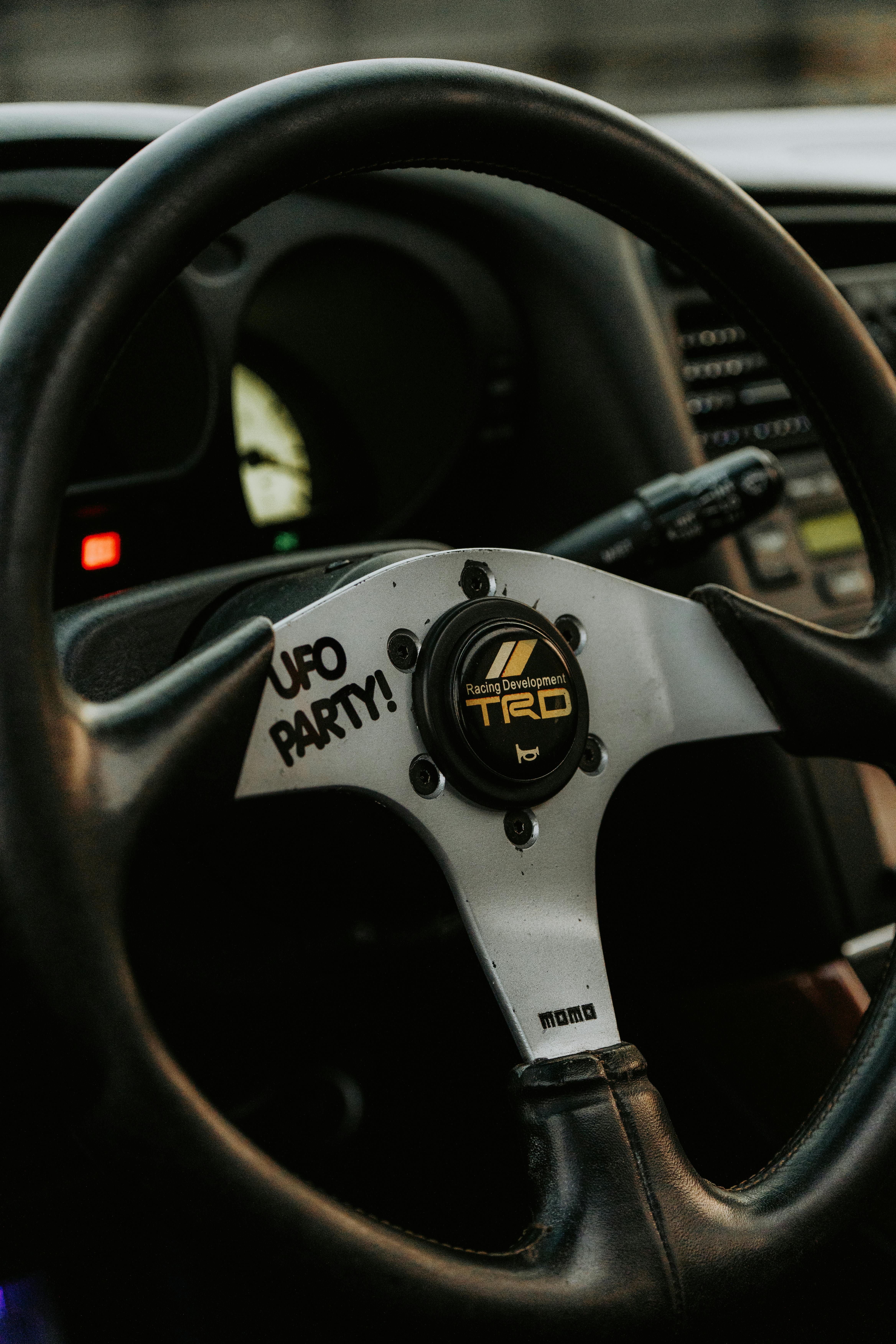 Zadarmo Fotobanka s bezplatnými fotkami na tému # indoor, auto mod, automobilový dizajn Fotka z fotobanky