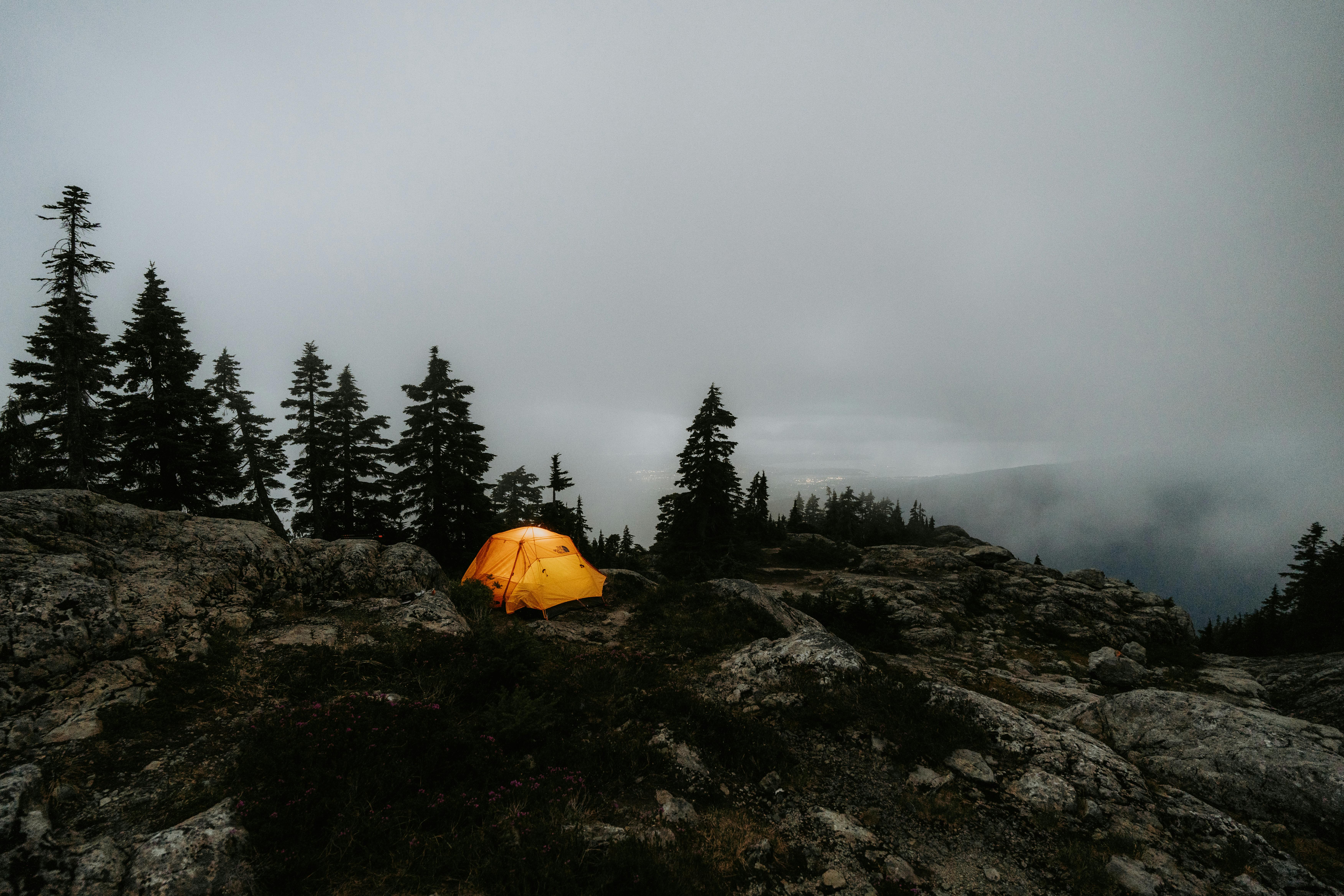 gear reviews gear review sites — Photo by Luke Miller on Pexels