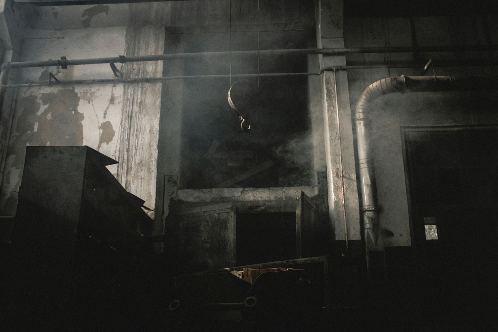 Mill interior key art. Photo by Yusuf Onuk on Pexels
