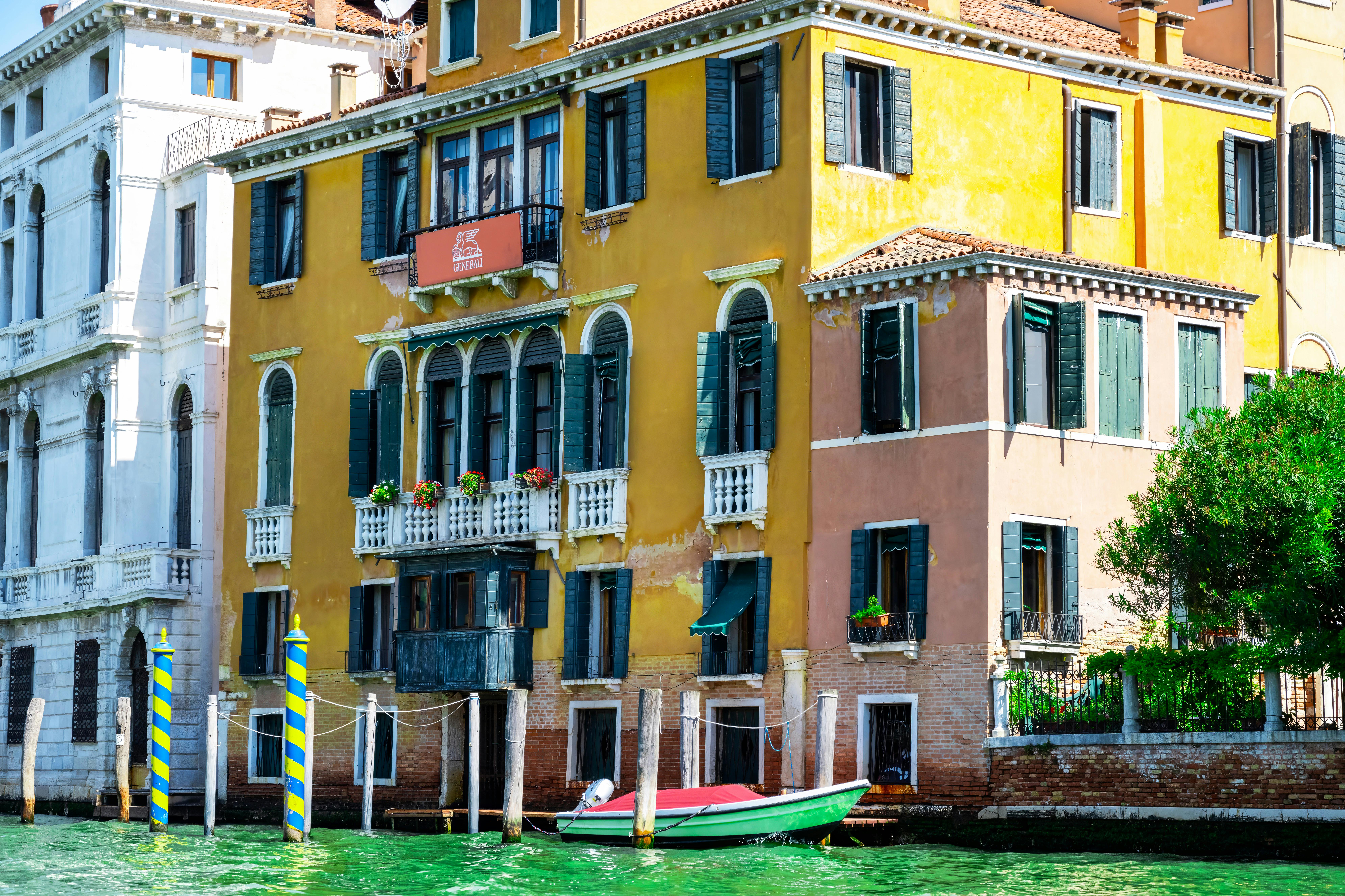 忠孝市府商圈房市熱潮：生活機能優越的投資選擇