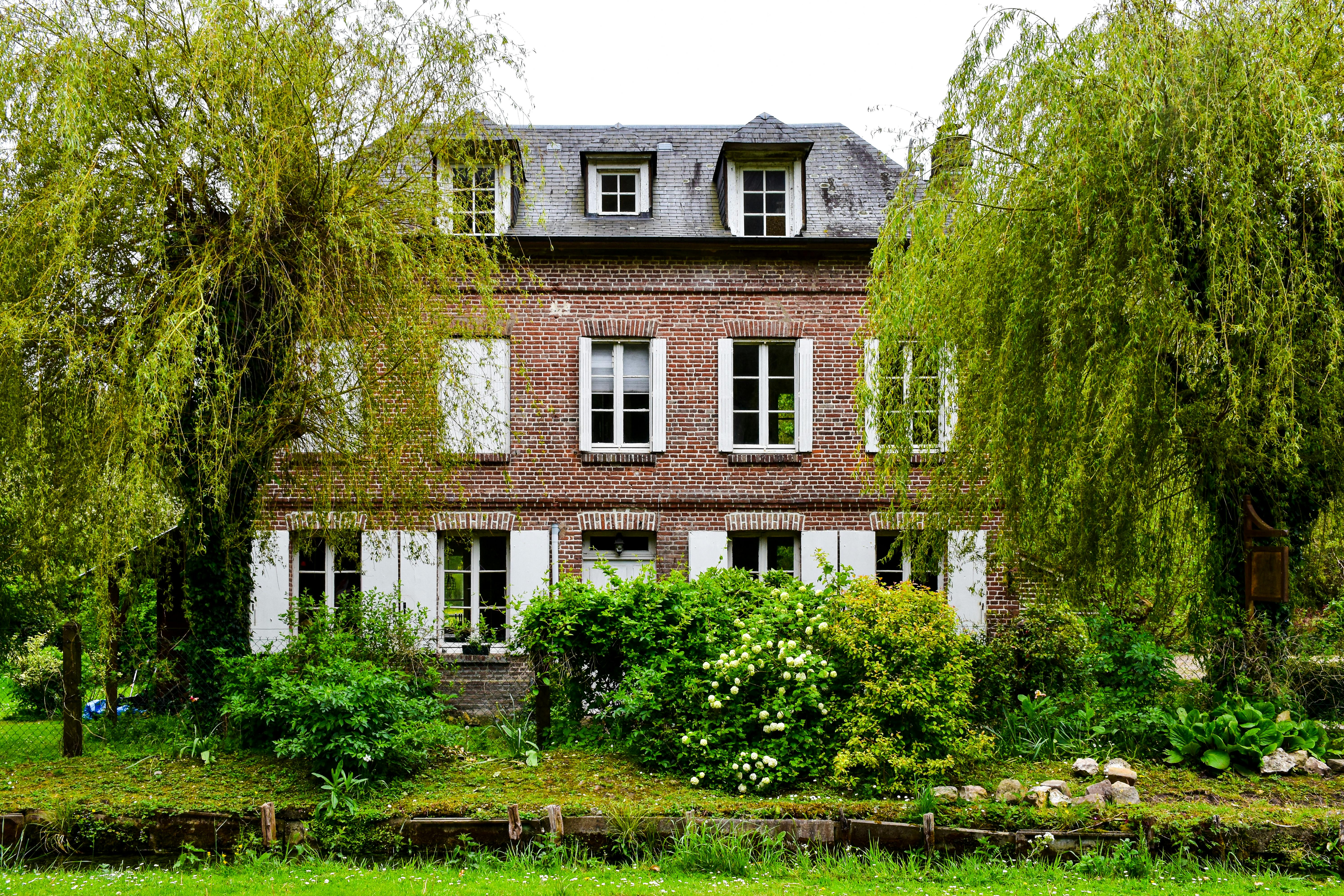 Illustration — aide en crechois / le jardin du coteau de breloux