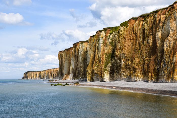 Chalk sea cliffs in Normandy, photo by AXP Photography on Pexels