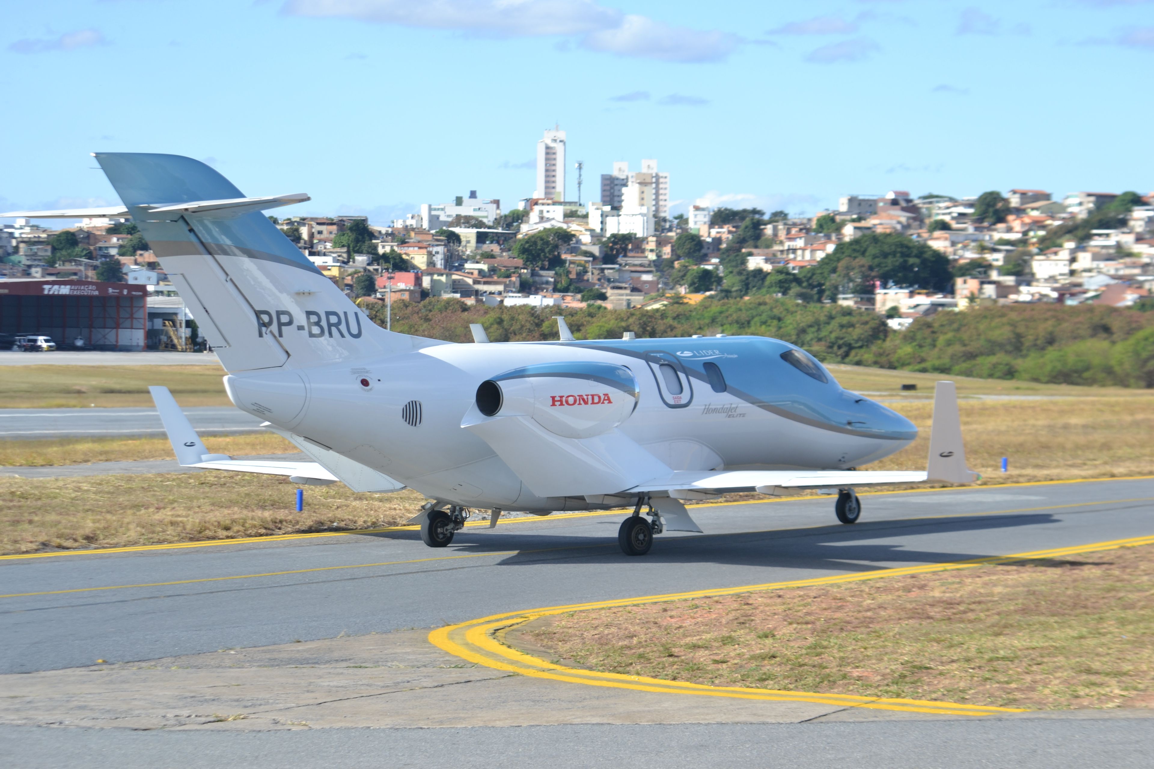 Baltrum Airport (EDWZ), Baltrum — private jet cleaning