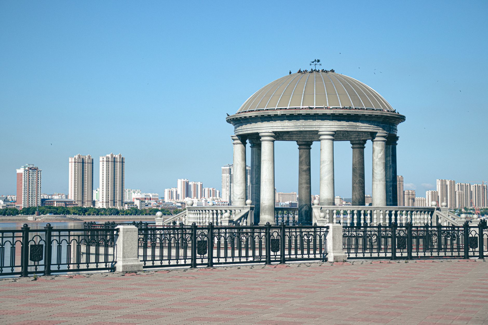 Stunning view of architecture and cityscape in Blagoveshchensk, Russia.