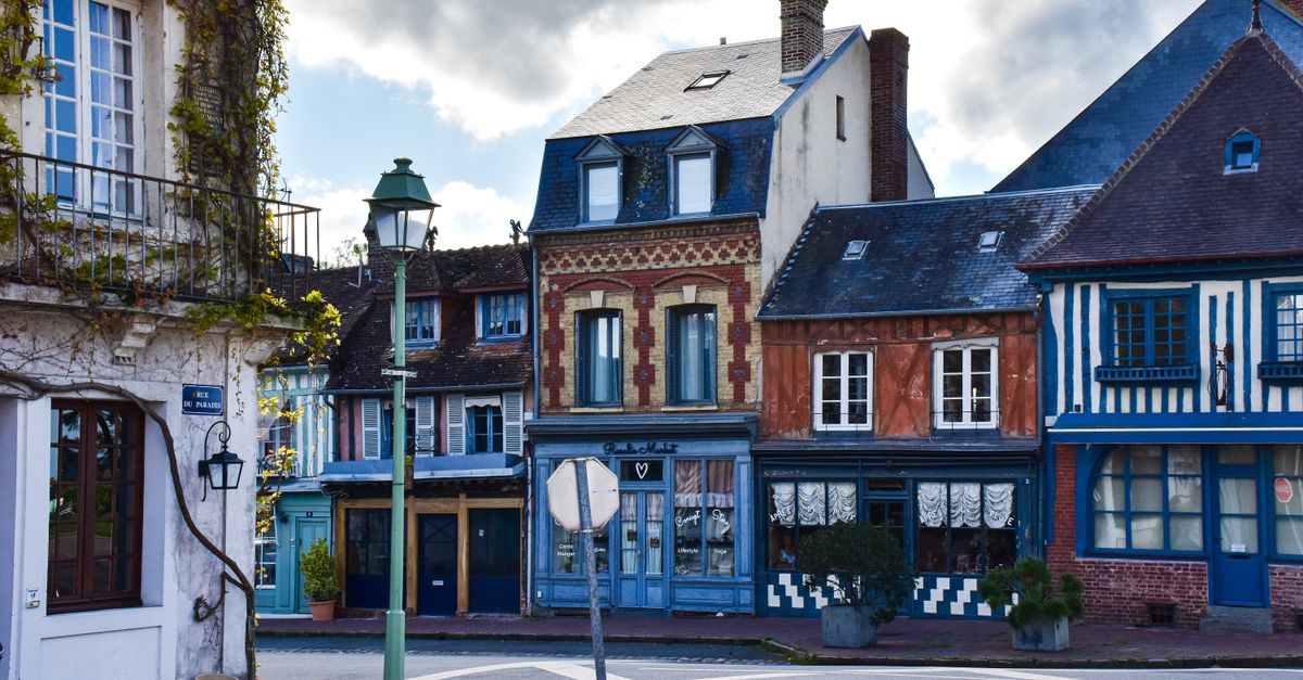 Blason Normandie : Histoire et Symboles Complets