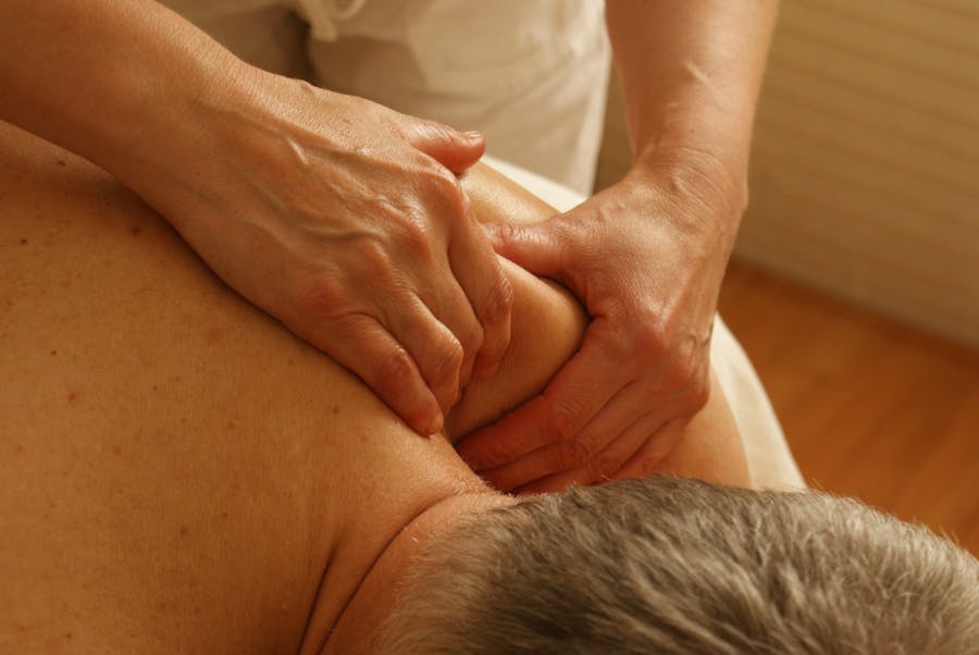 terapia de masaje rolfing