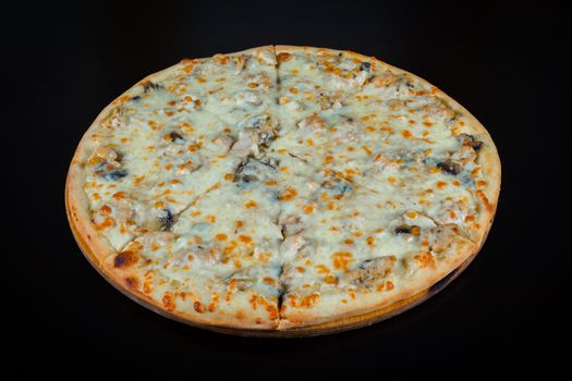 Close-up of a delicious mushroom and cheese pizza on a dark backdrop, perfectly baked.