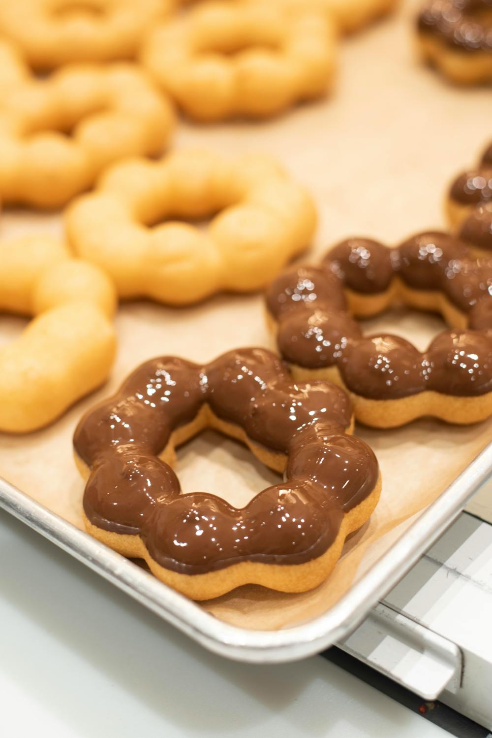 Crispy Chocolate Christmas Treats Crispy Chocolate Christmas Treats