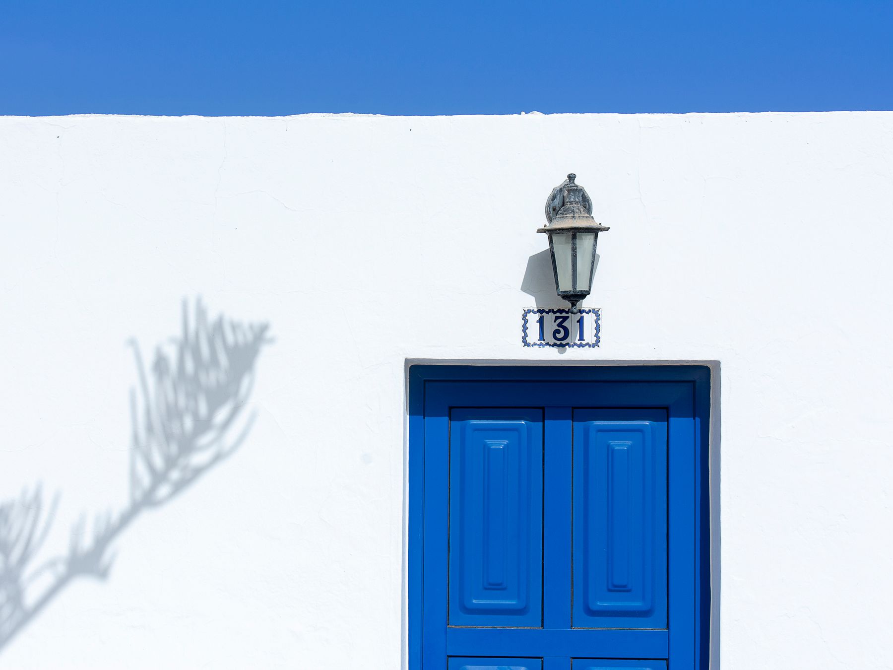Exterior Painting in Manor House — surfaces prepped and cut in by hand