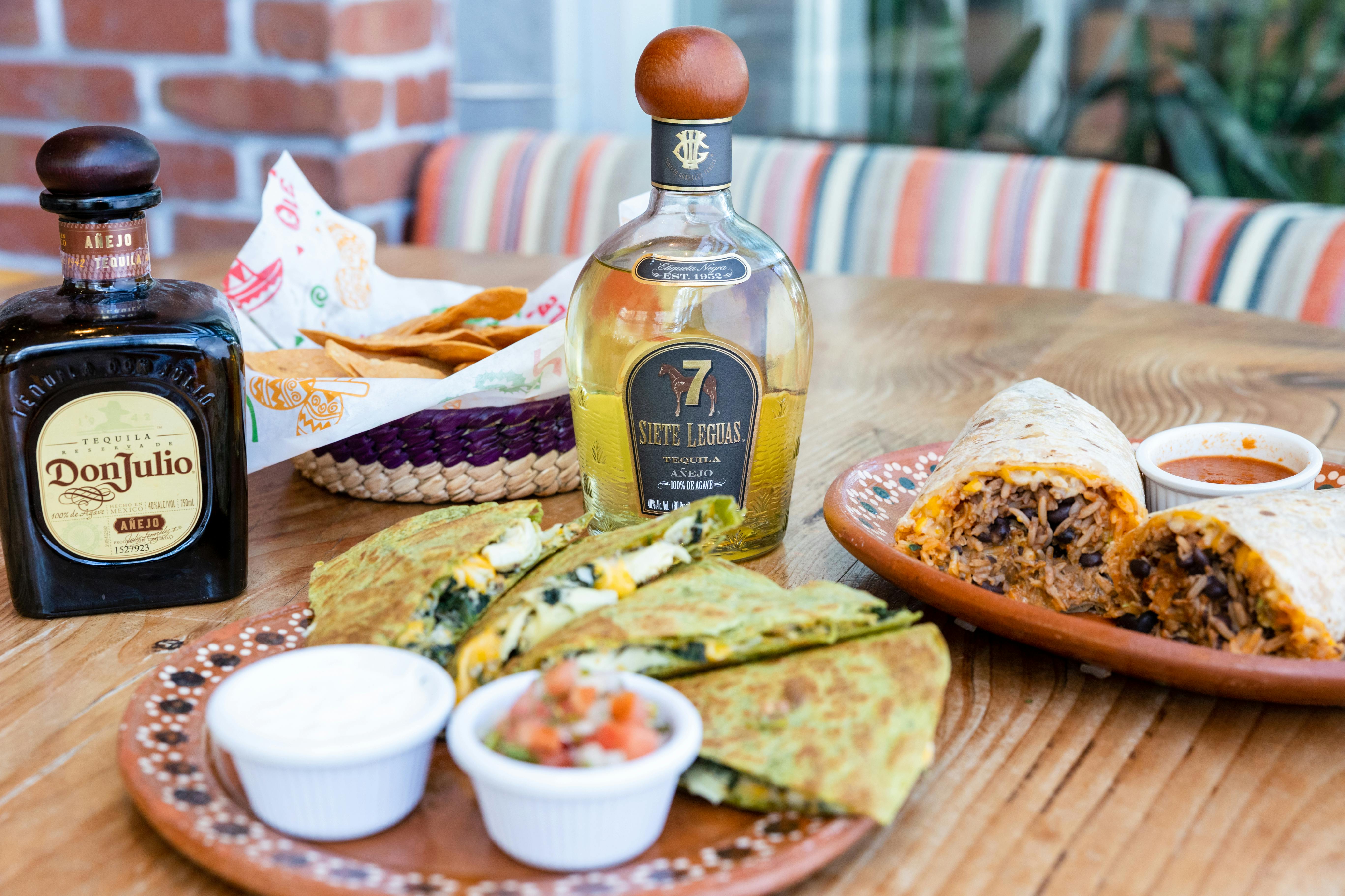 Your Cinco de Mayo Menu: Easy Recipes for a Festive Night at Home — Photo by Snappr on Pexels