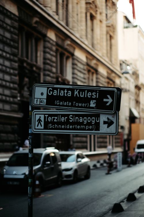 Free Street signs pointing to iconic landmarks in Istanbul, Türkiye. Stock Photo