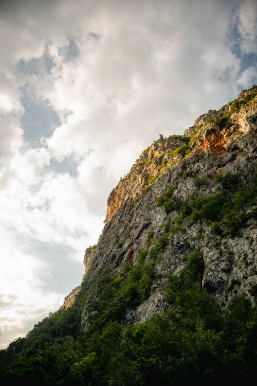 Free Stunning view of a majestic cliff under a bright sky in Foča, Bosnia and Herzegovina. Stock Photo