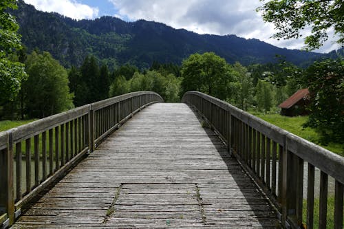 Пейзаж Фото деревянного моста