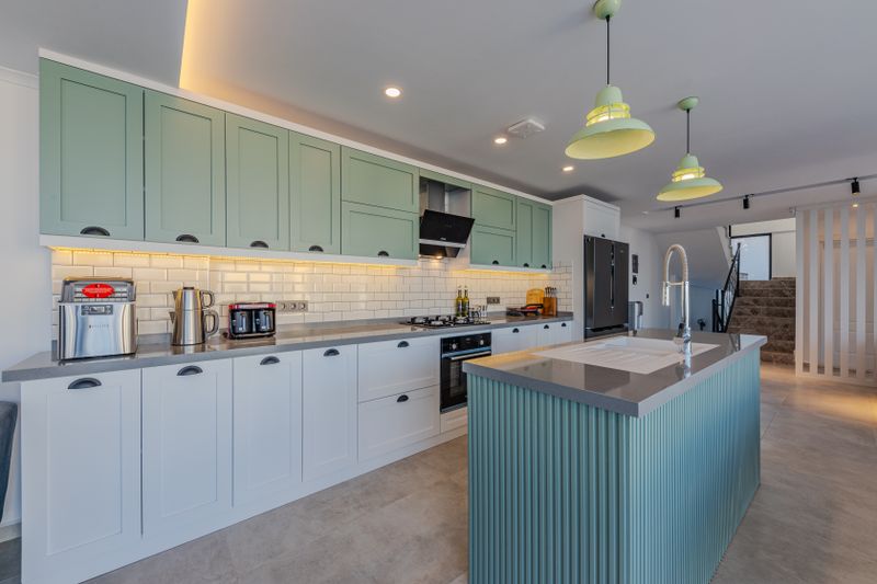Open Shelving Display End