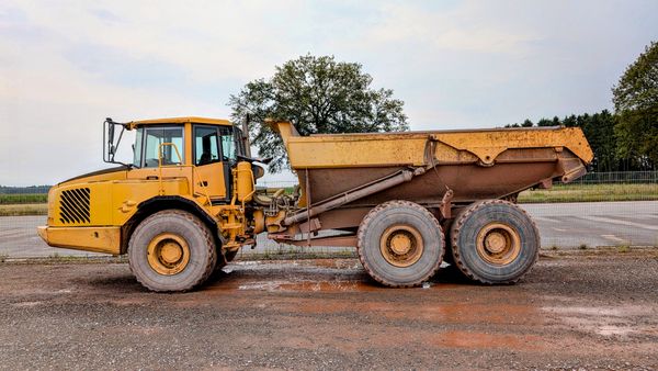 Dump Truck Capacity Guide for Saudi Construction Projects
