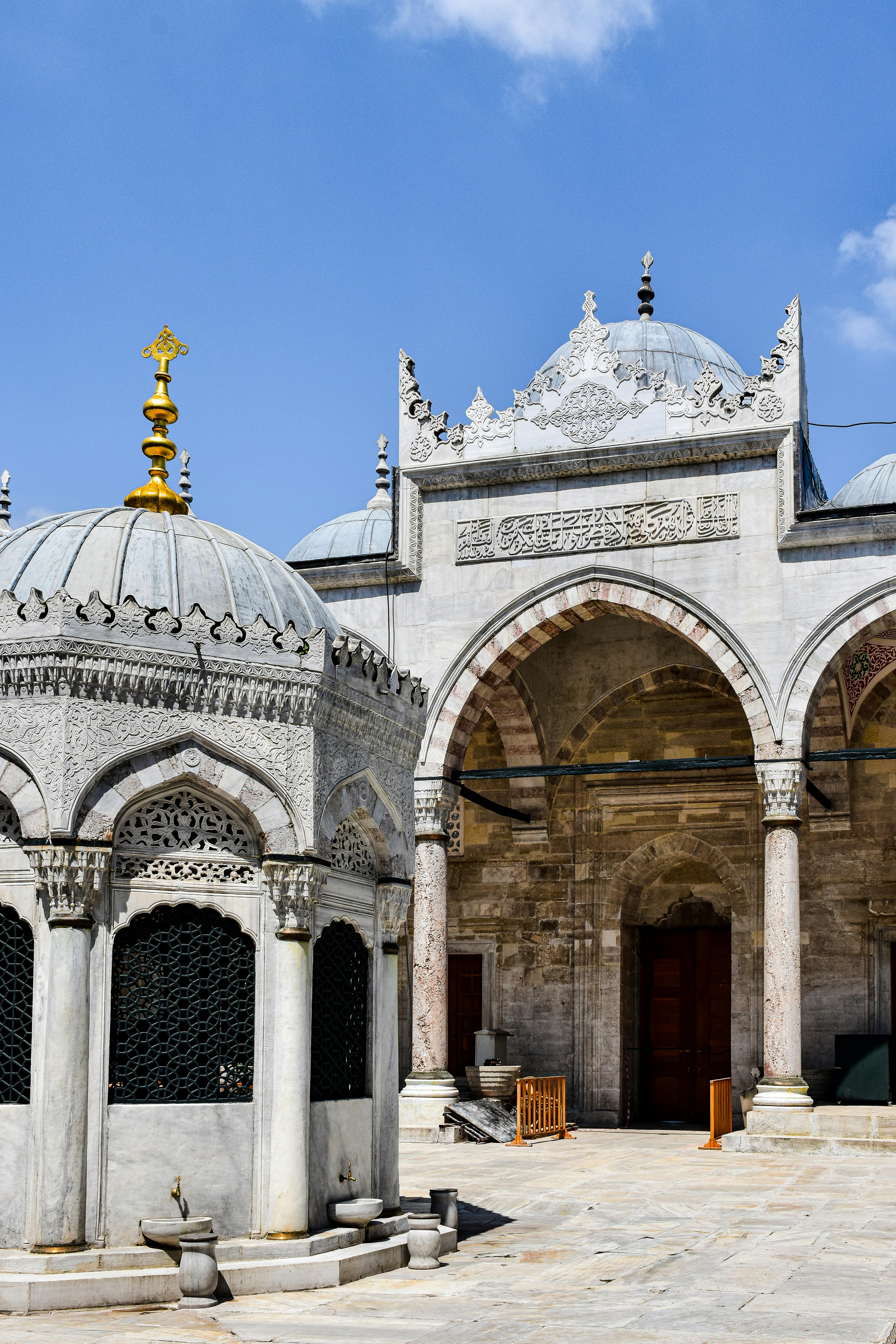 the blue mosque in istanbul turkey