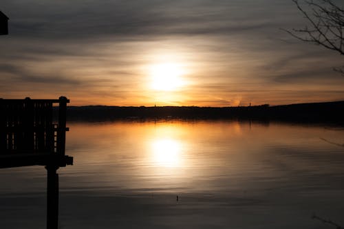 Free Body of Water during Golden Hour Stock Photo