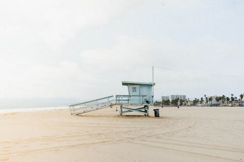 Gratis arkivbilde med baywatch, blå, blå himmel