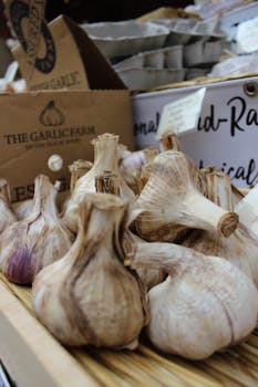 garlic cloves image 3