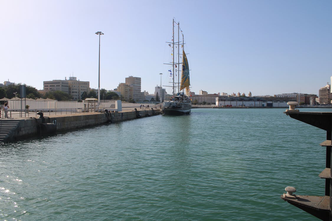 panorámica desde la autoridad portuaria de Cádiz