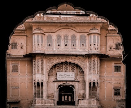 A stunning example of historic architecture with intricate details in Jaipur, India.