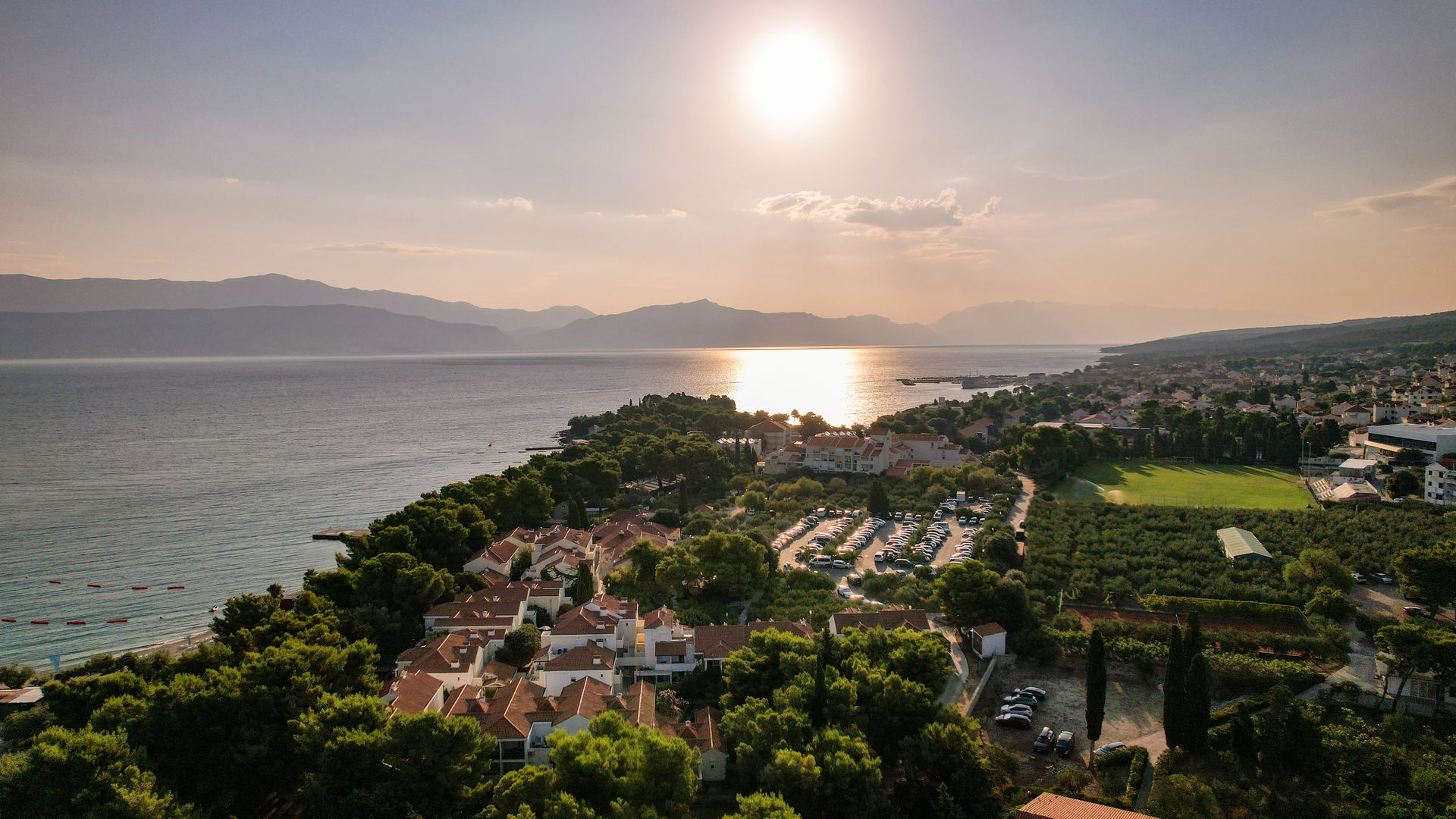 The Hybrid Inverter Process in Cyprus, Step by Step — illustrasjonsbilde