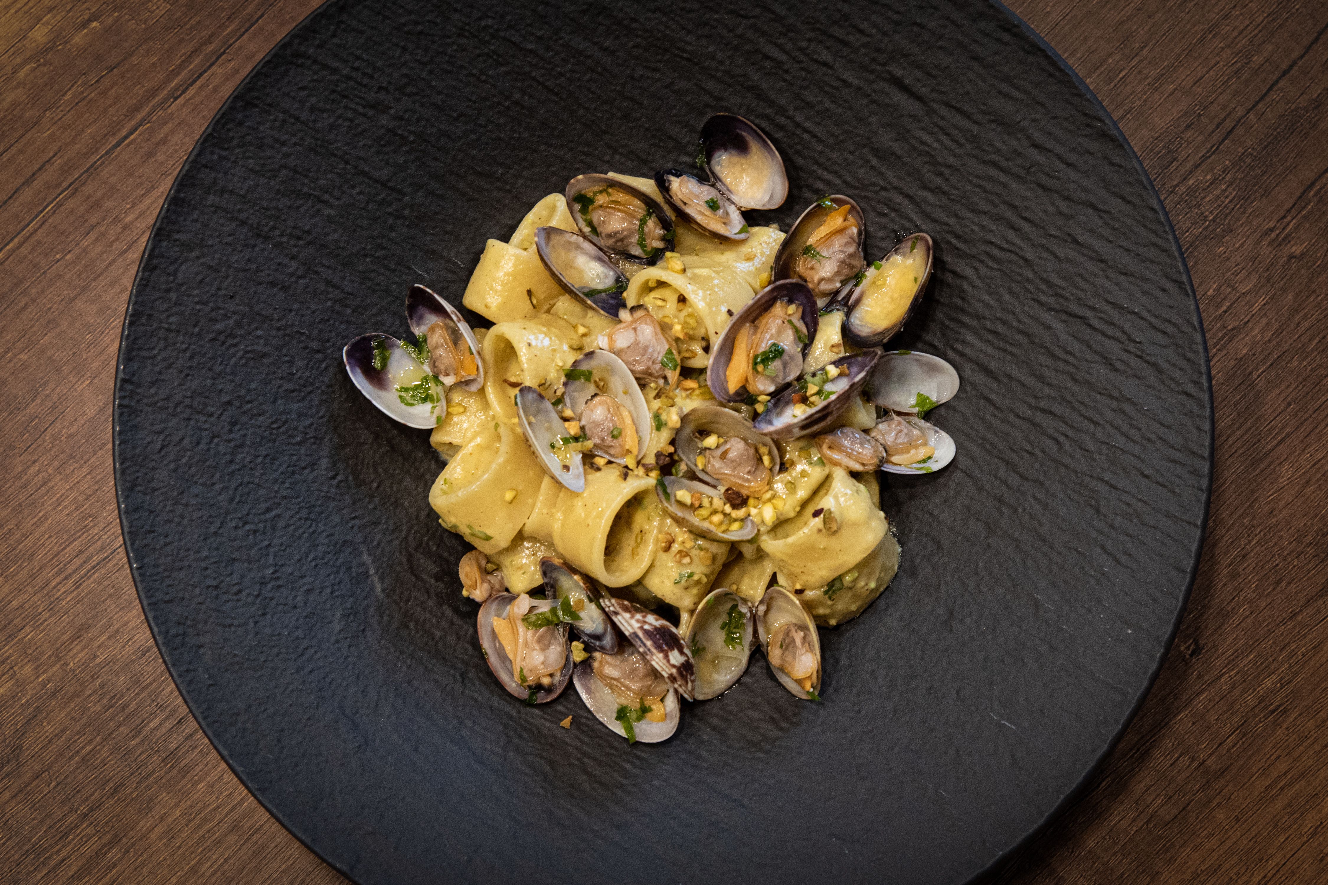 Blackened Mussels with a Herb Crust