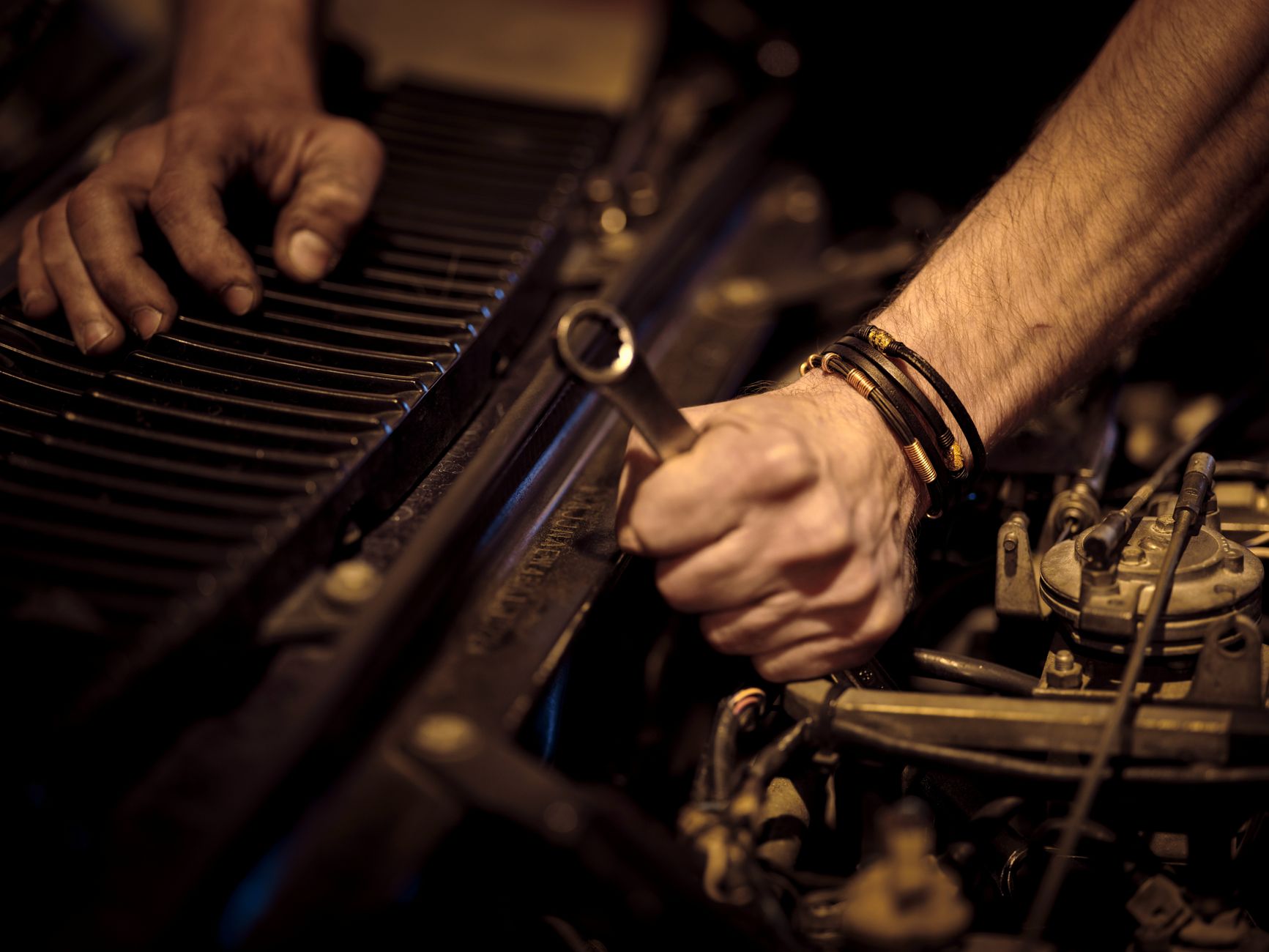 Best Magnetic Wristband Under $10 (2026)