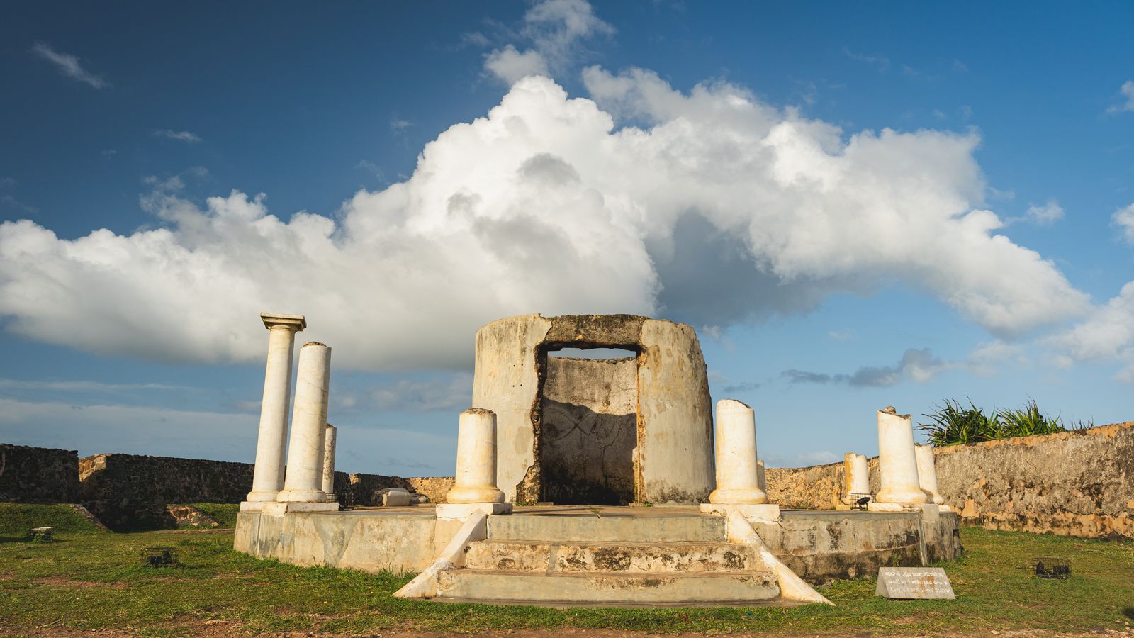 The ruins of a temple in the middle of a field, Kenya