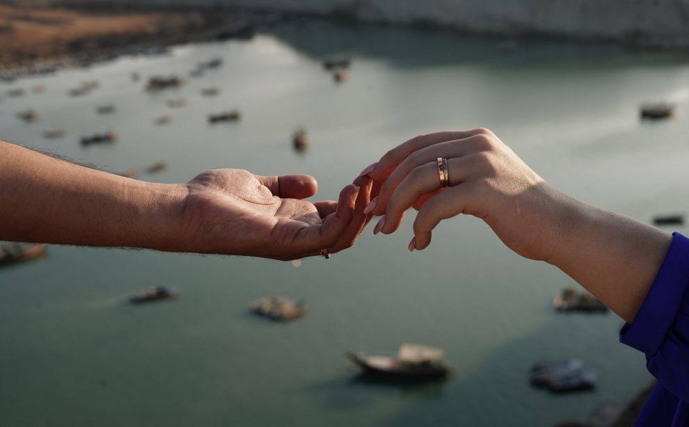 latina dating service connecting people across borders