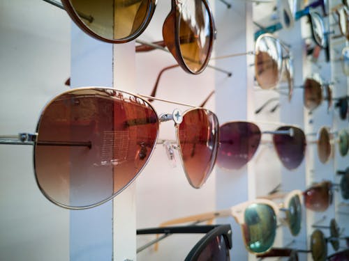 Kostnadsfri bild av design, elegant, färgglada solglasögon