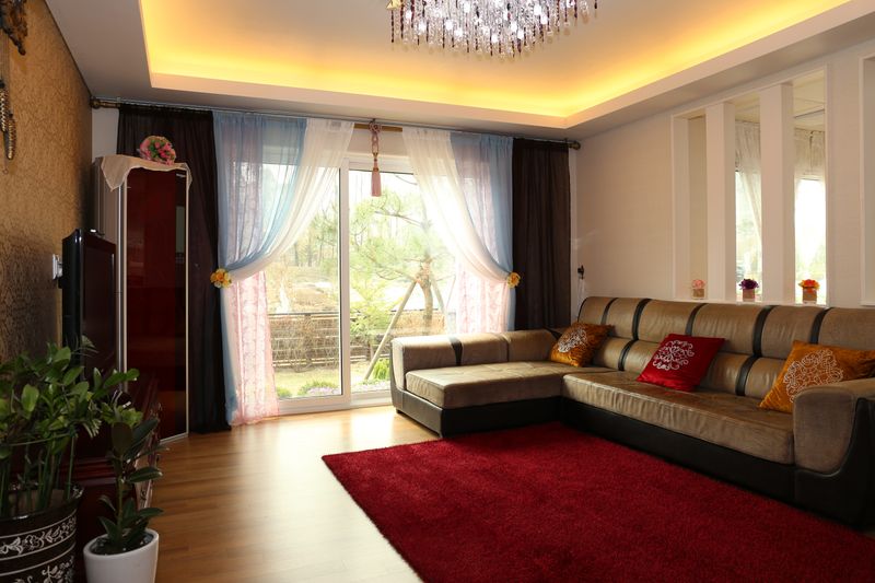 Home staging tips that help Volos listings sell faster