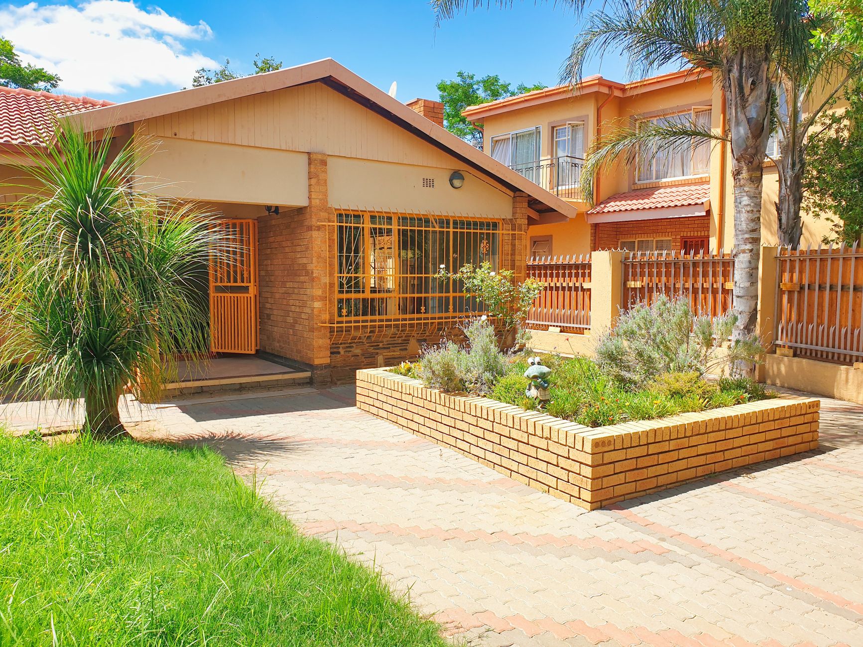 Spacious Home with Flatlet