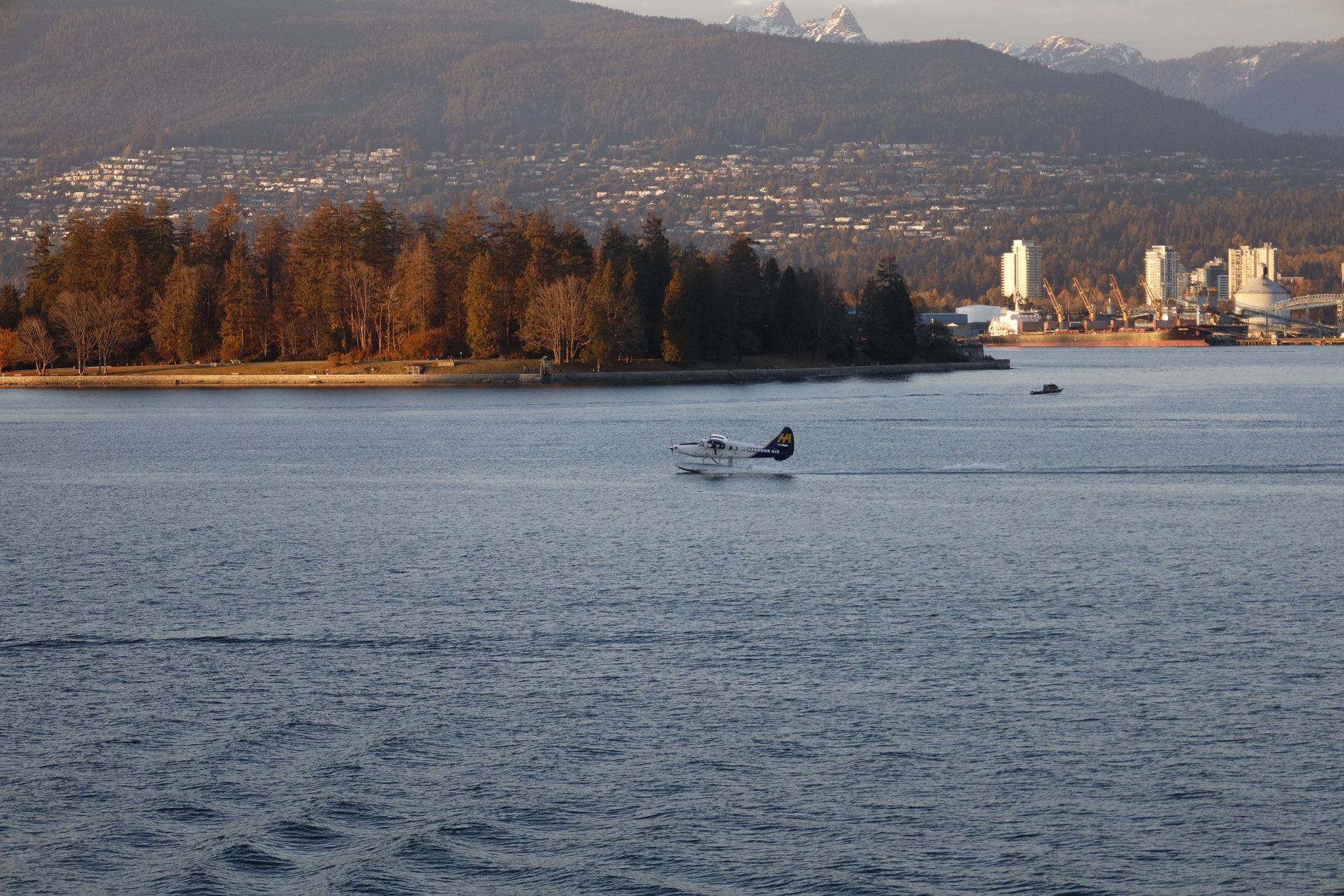 Airport transfers in Vancouver Island Airport transfers in Vancouver Island