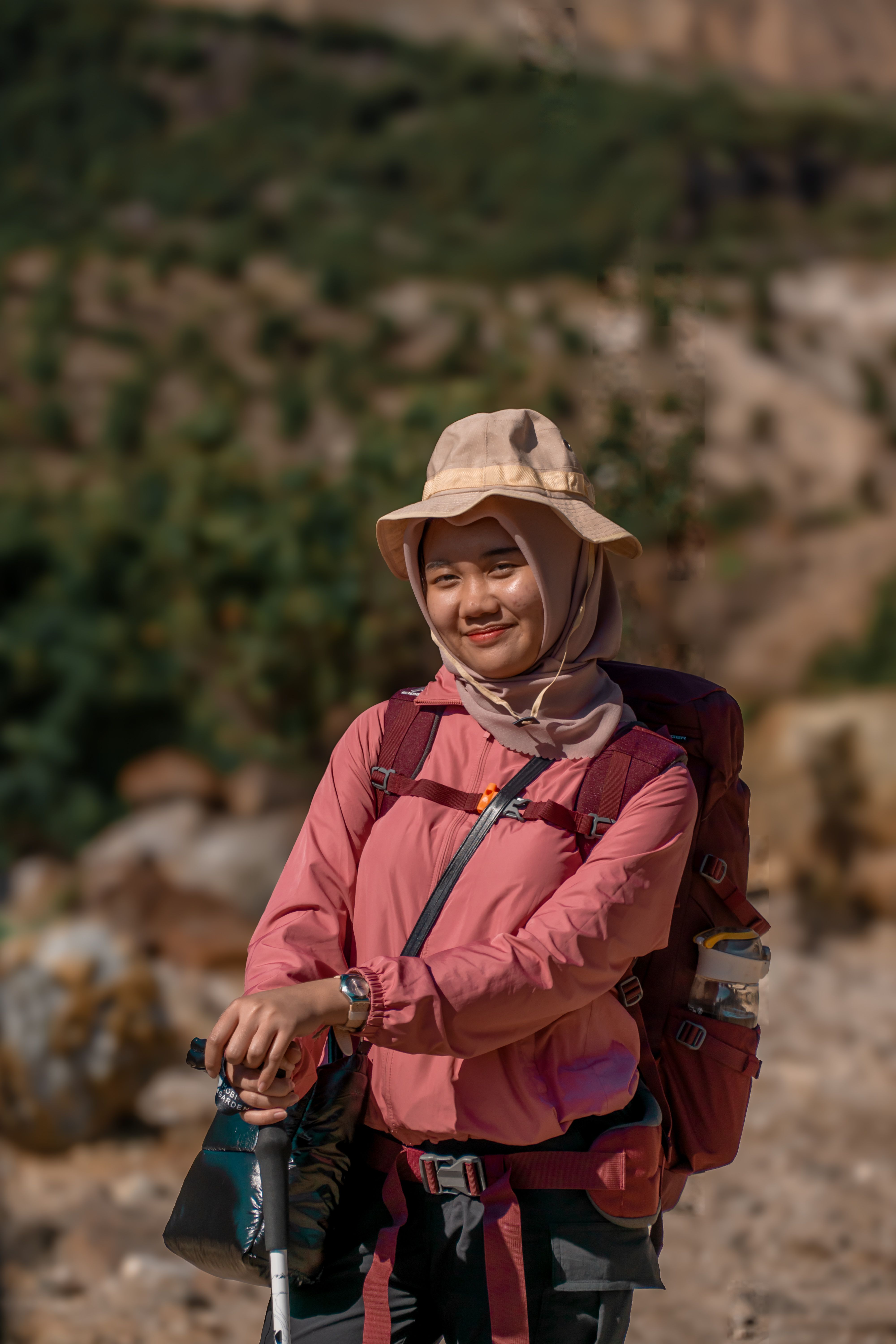 Best Packable Daypacks for Solo Women Travelers 2026