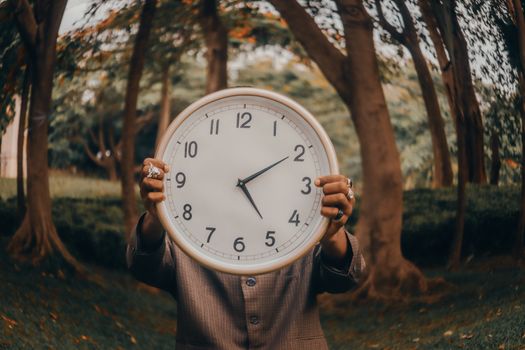 The hand of Time 