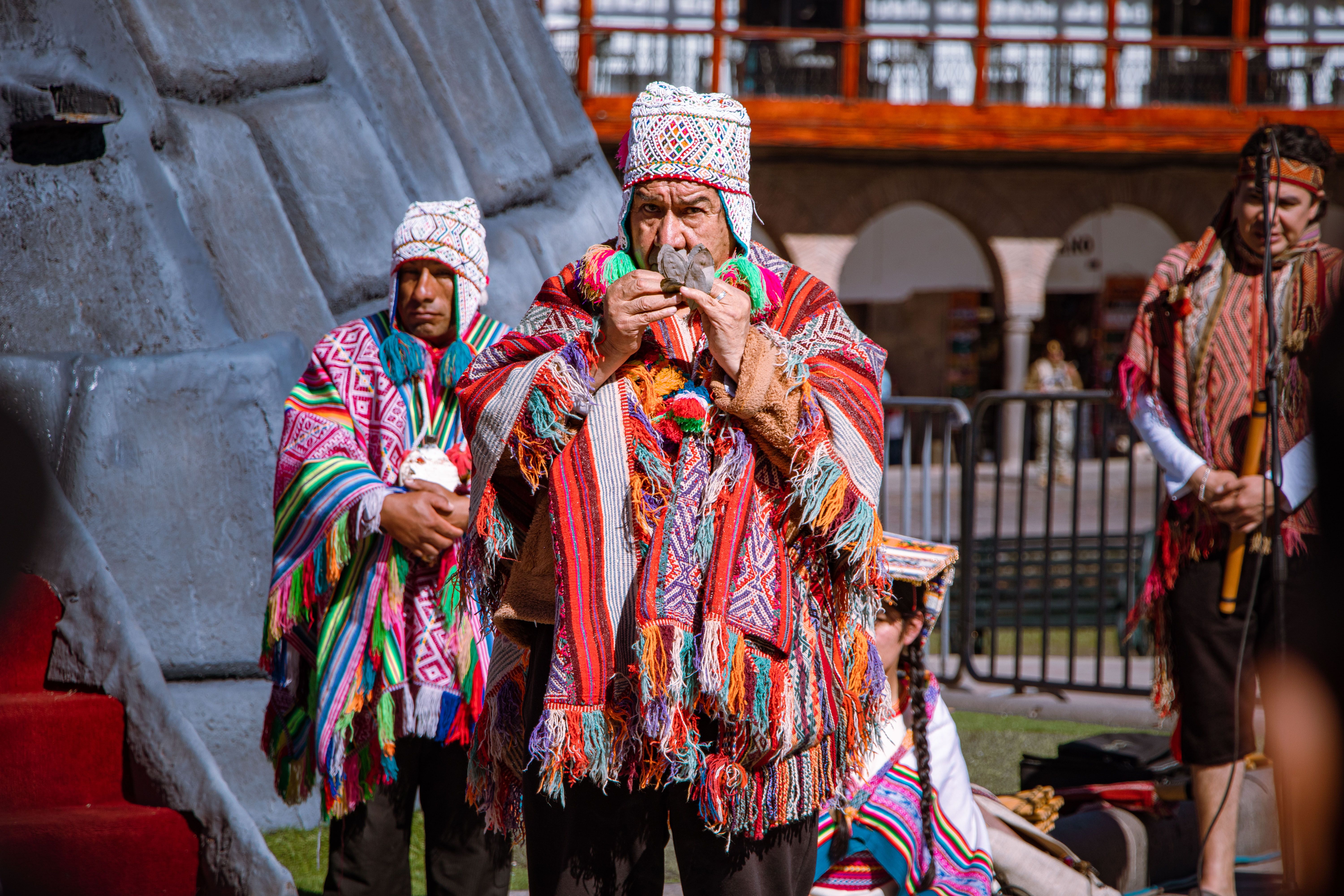 Cultura andina viva: Ecuador celebra el Inti Raymi con festivales en Otavalo y los Andes