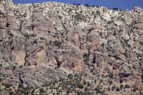 Free Stunning rocky landscape showcasing unique formations in Çermik, Diyarbakır, Türkiye. Stock Photo