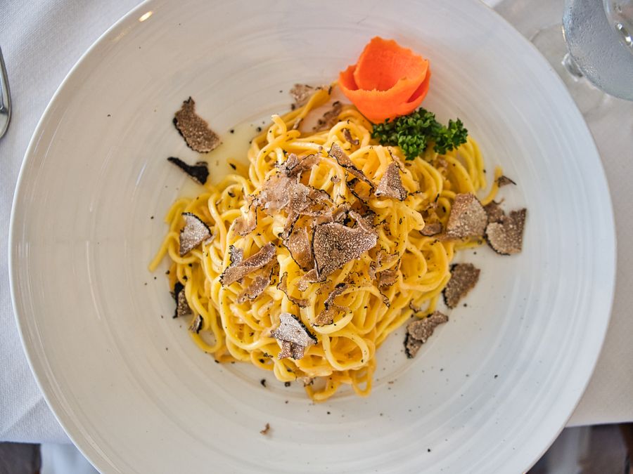 A plate of pasta