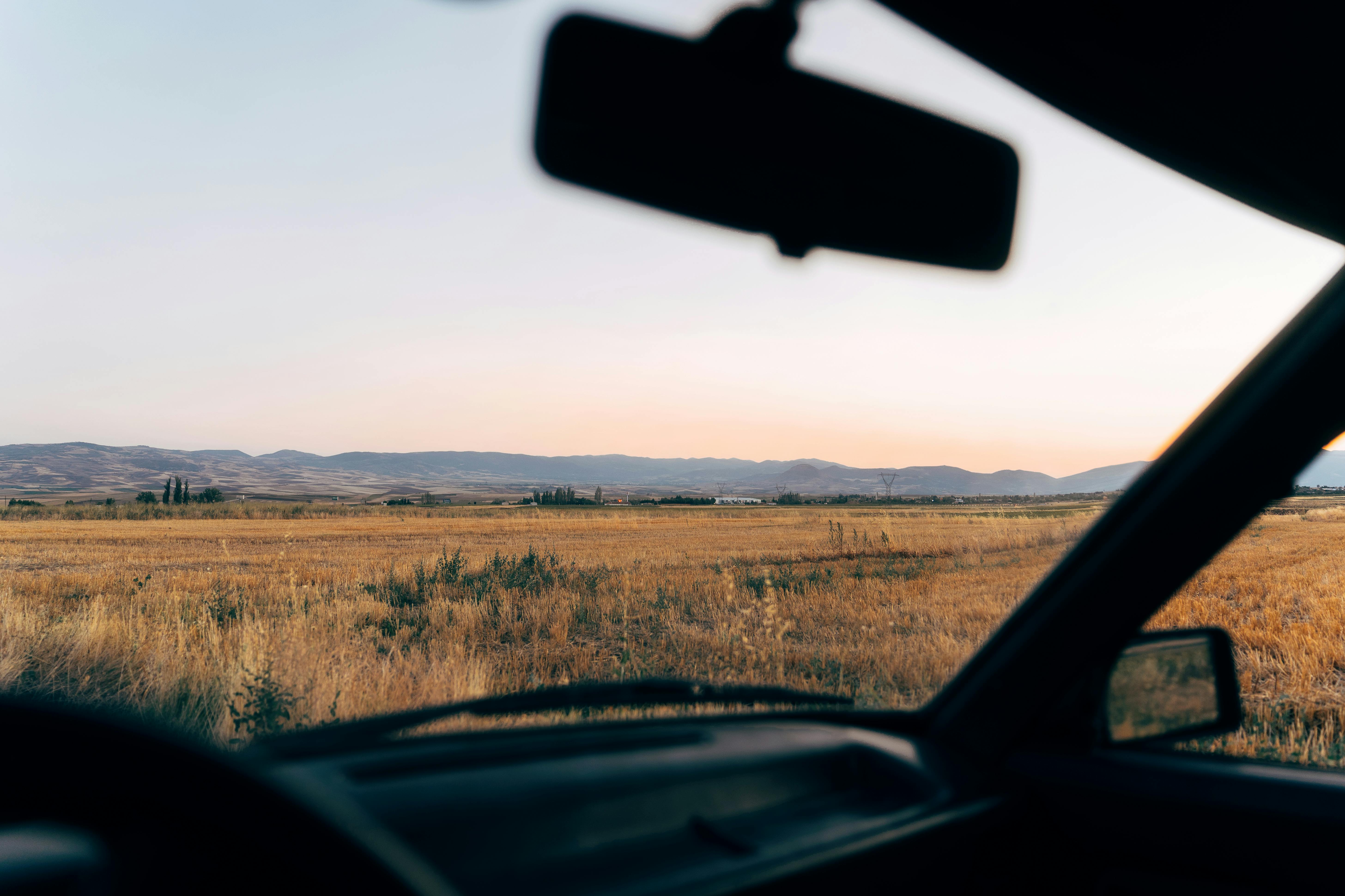 20 Australian travel influencers driving tourism campaigns in 2026 — Photo by Orhan Pergel on Pexels